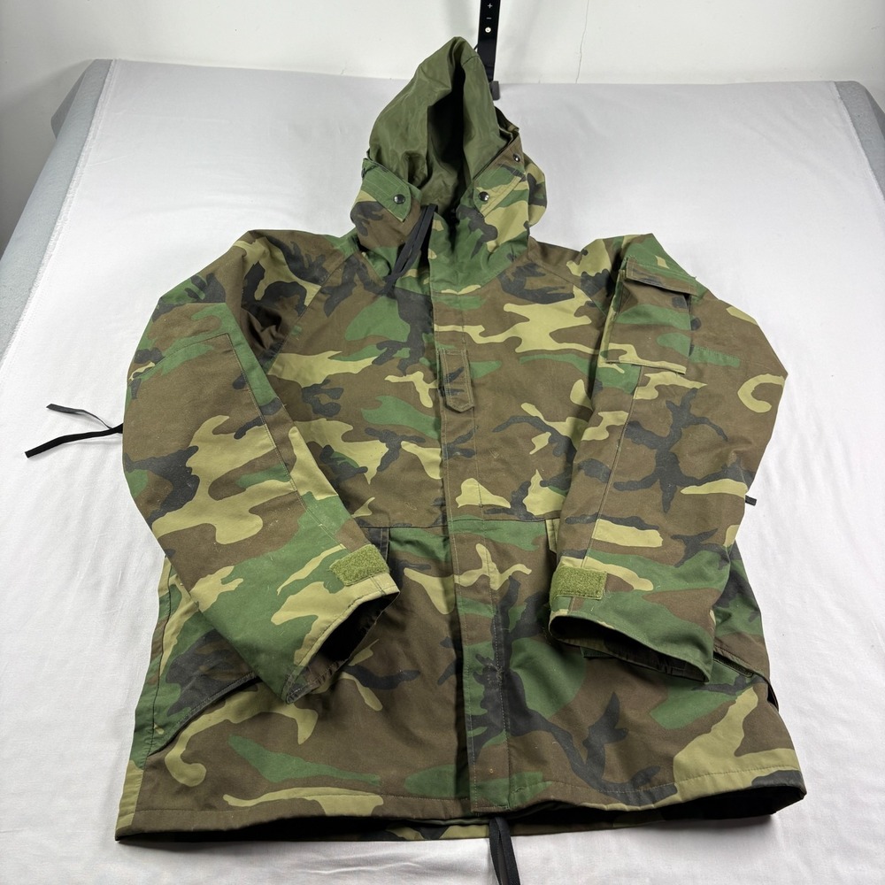USGI Jacket Mens Medium‎ Green Woodland Camo Parka Goretex Military Cold Weather